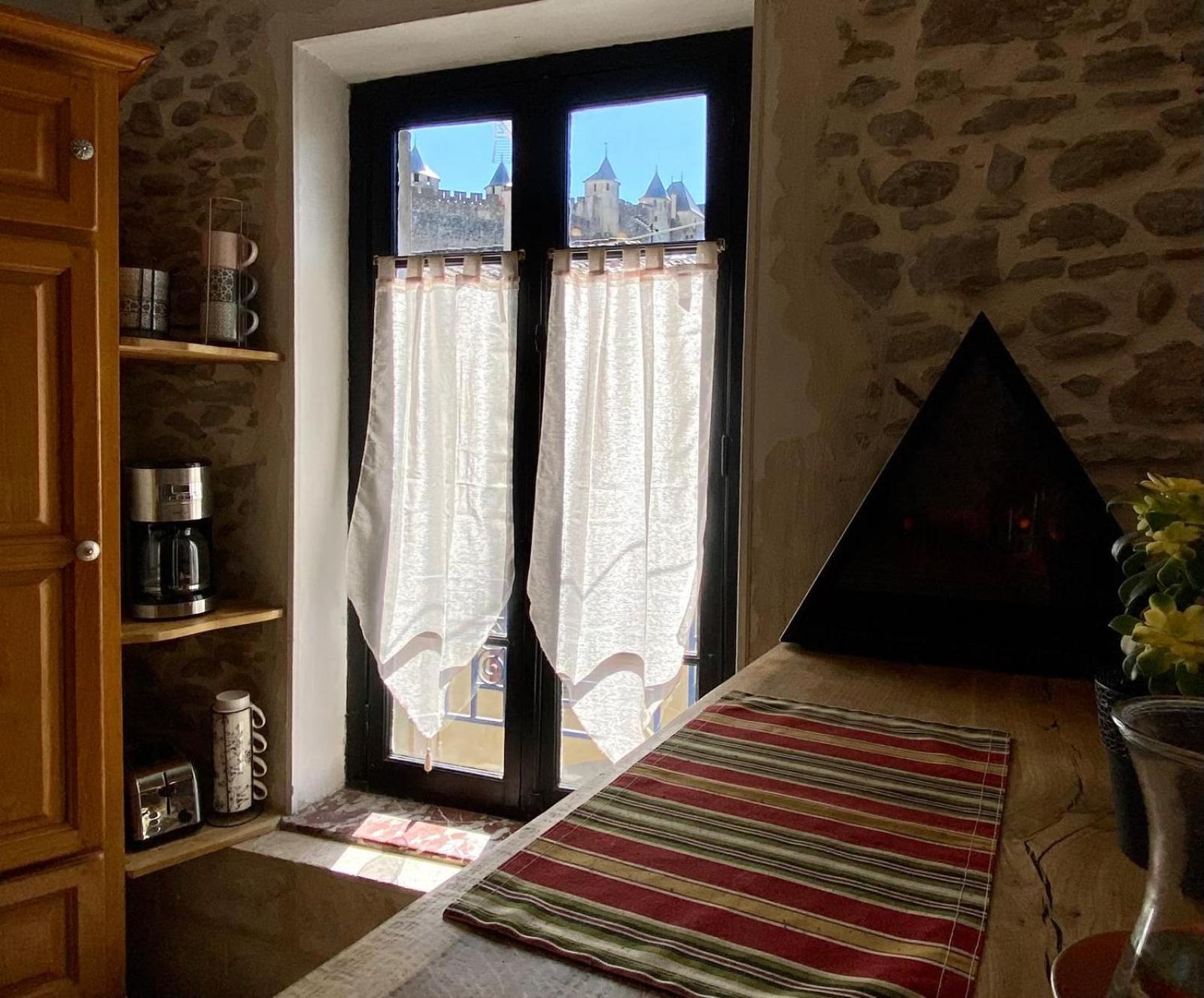 La Maison Des Templiers ~ Ostal Medieval ~ Logis Enchantes カルカソンヌ エクステリア 写真